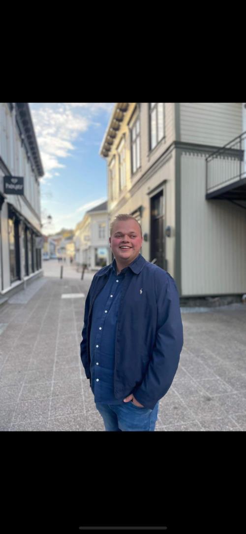 Lenke til artikkel: Strand kommune har nå ansatt ny rådgiver på næring, og valget falt på en lokal Strandbu.